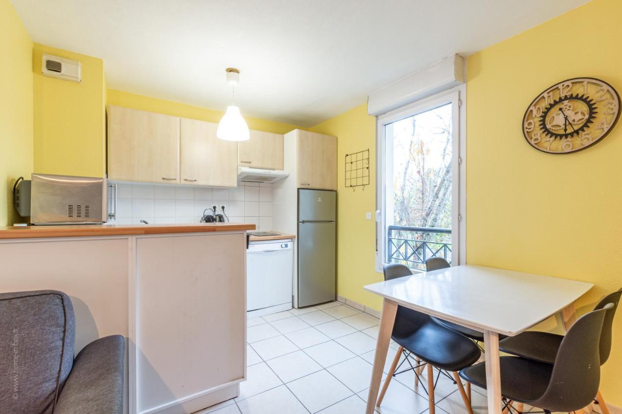 Mona, F2 Pour 4 Pers. - Fairytale Factory Apartment Bussy-Saint-Georges Bagian luar foto